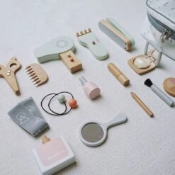 Epik Schminkspielzeug Für Kinder Make-up-Ornament Aus Holz Barbier-Spielzeug 9 Epik Schminkspielzeug Für Kinder Make-up-Ornament Aus Holz Barbier-Spielzeug -Epik 29747189 04