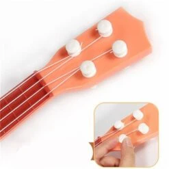 Epik Musik-Erleuchtungs-Gitarrenspielzeug Für Kinder Bildung Simulation Ukulele-Kindermusikinstrument 7 Epik Musik-Erleuchtungs-Gitarrenspielzeug Für Kinder Bildung Simulation Ukulele-Kindermusikinstrument -Epik 30490296 04
